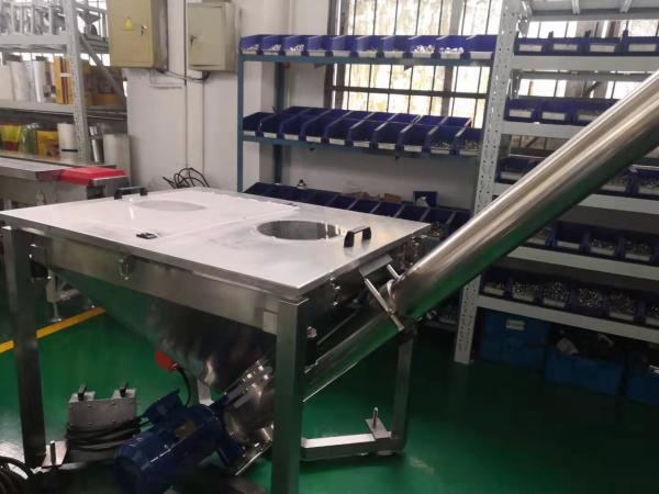 Powder 2m3/h Inclined Screw Food Grade Conveyor With Hopper