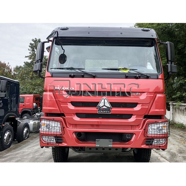 SINOTRUK Poids lourd livraison rapide camion tracteur Howo 371HP 6X4