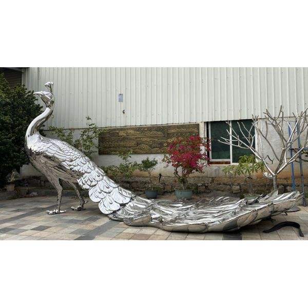 Rust Metal Garden Sculpture Outdoor Yard Decor Art Statue For Lawn