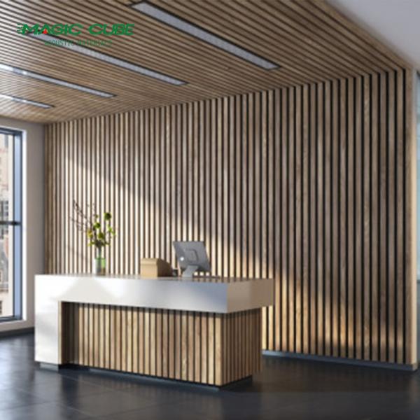 2400*600*21mm Painéis acústicos decorativos de madeira para edifícios de escritórios