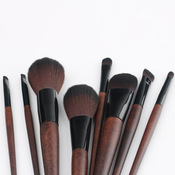 Personalized Multifunctional Wooden Full Makeup Brush Set Eco Friendly Material