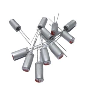 6.3*14 Électrolyseur d'oxyde solide 680UF/25V pour sélectionner la polarité et la tension correctes pour les condensateurs électrolytiques en aluminium