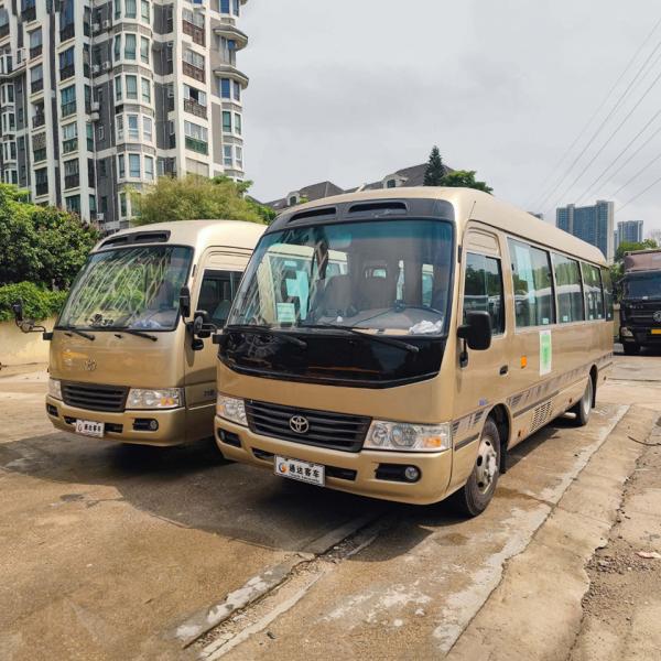 Autobús Euro 4 de segunda mano, Furgoneta de 20 pasajeros usada en venta