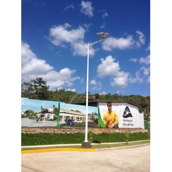 IP65 MPPT Integrated Solar Street Light With High Efficiency Solar Panel 80W