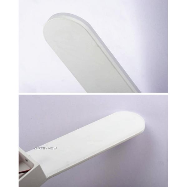 Modern 5W IP45 Indoor White Black Vertical Bar LED Wall Lights Sconce For Home