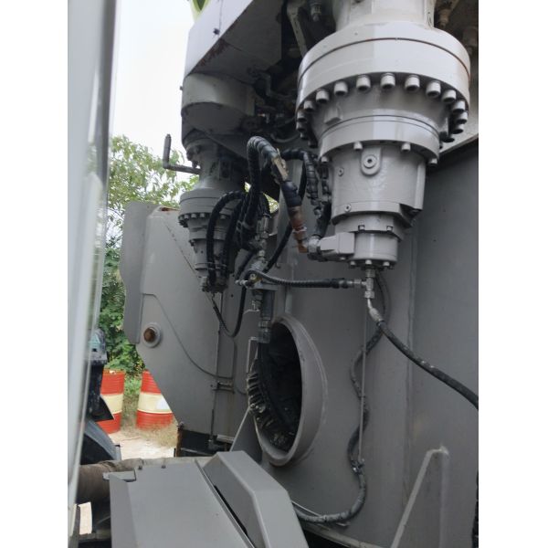 How to Choose the Right Concrete Boom Pump for High-Rise Building Projects(ZOOMLION 56M)
