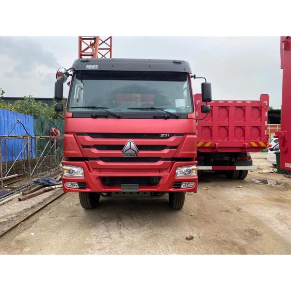 Edición clásica HOWO V7 camión de carga pesada 6X4 con tipo de conducción 6 * 4 y par máximo Nm 1500-2000Nm