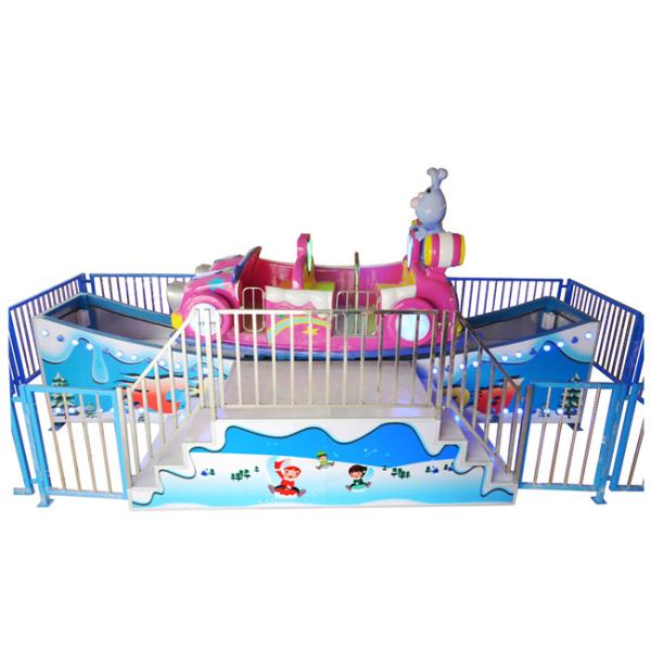 Red color good fiberglass quality  flying car for family fun amusement park equipments