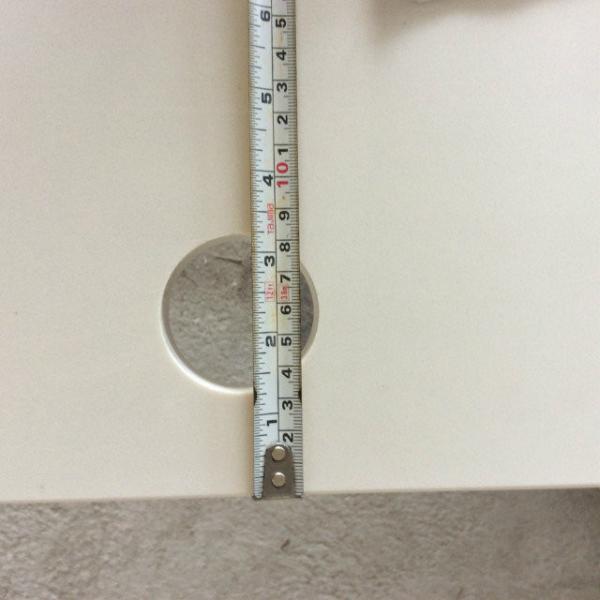 93% Natural Quartz Kitchen Island Countertops Solid Surface Non - Porous Material