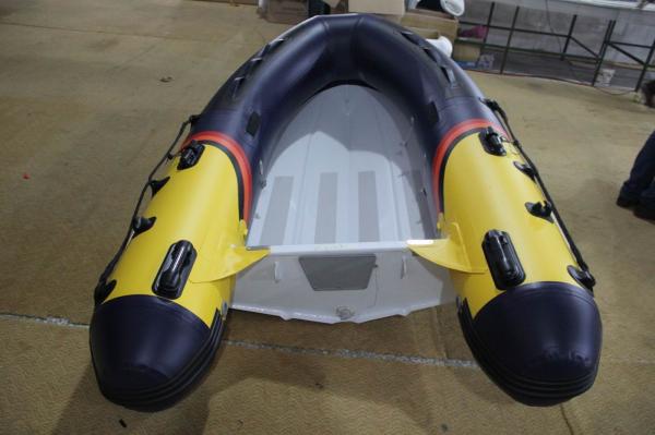Lightweight 270 cm Aluminum Rib Boat Full Colors 3 Person Inflatable Boat