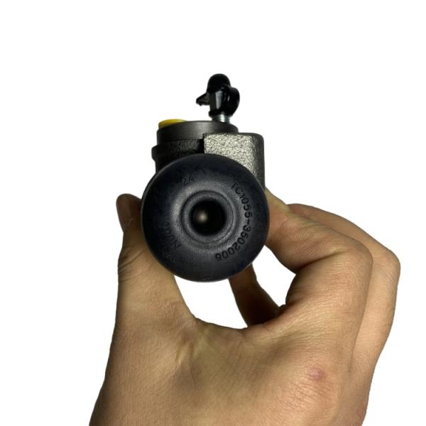 CPC D 30-35 Forklift Brake Wheel Cylinder for Hydraulic Systems with 3 Months Warranty