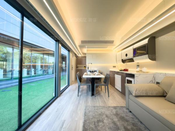 Prefabricated Outdoor Office Pod High Privacy Eco Friendly With A Terrace