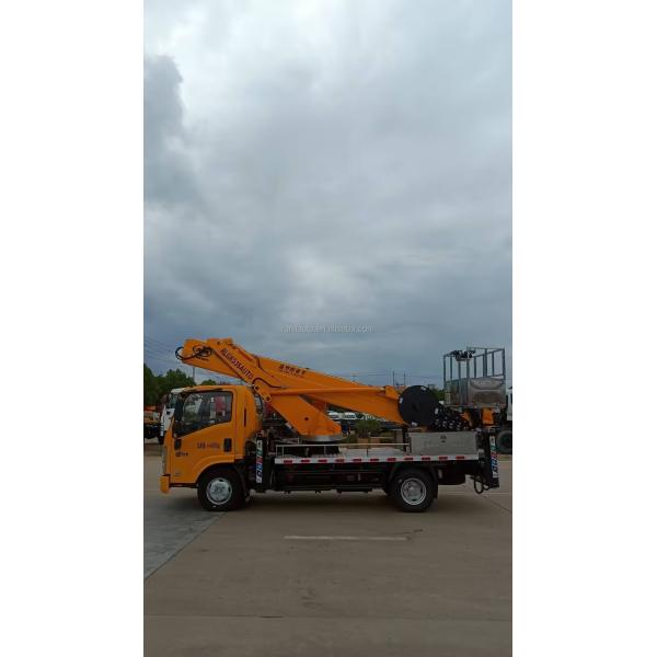 Fabrique Best Selling ISUZU 4X2 35M Plateforme d'échelle aérienne Camion Diesel Surélevée Camion de travail à haute altitude Camion d'exploitation