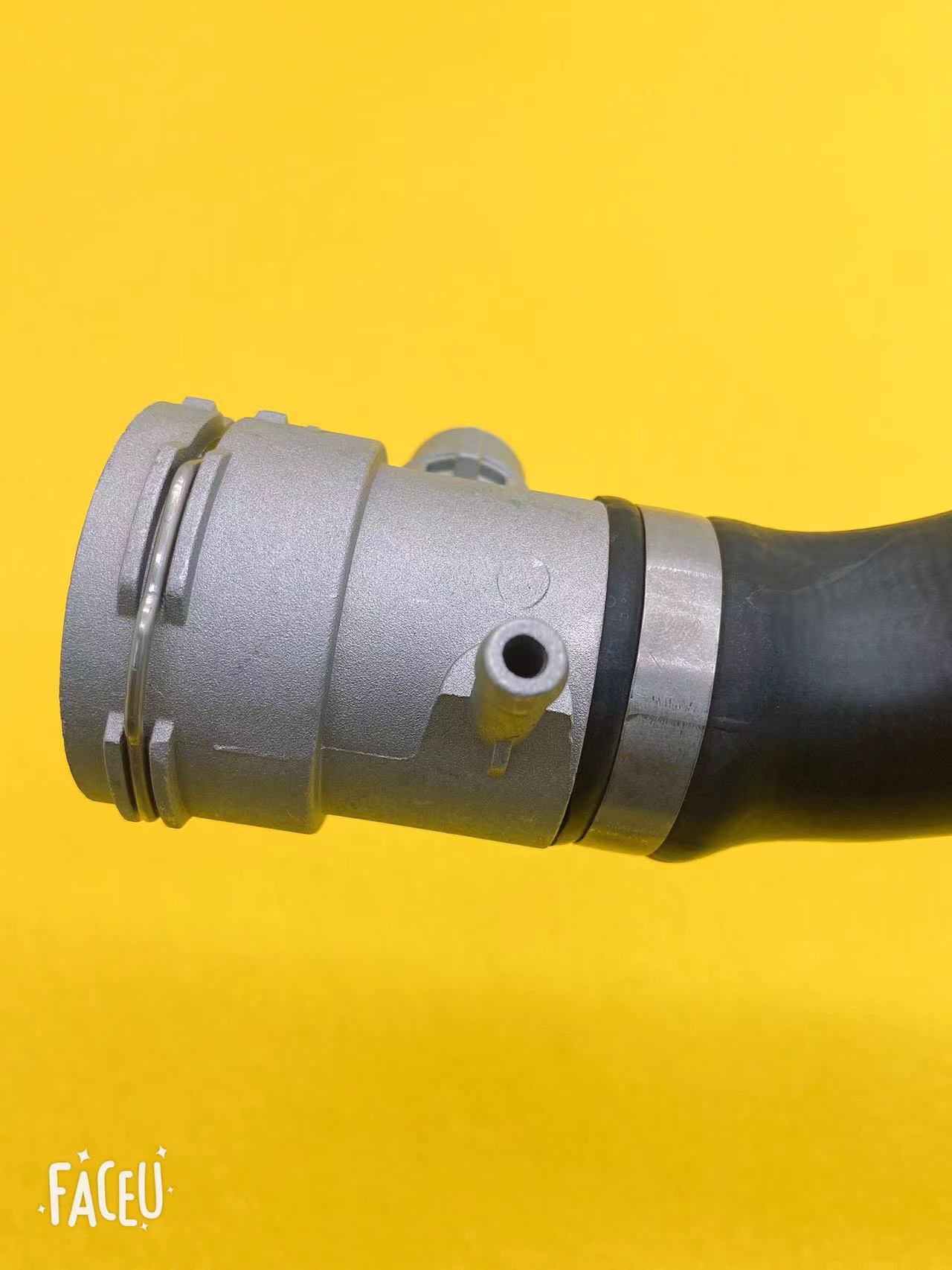 Parts Improved aluminum Alloy Interface Engine Water Pipe Suitable for BMW F10 F18 OE 17127619684 1712 7619 684
