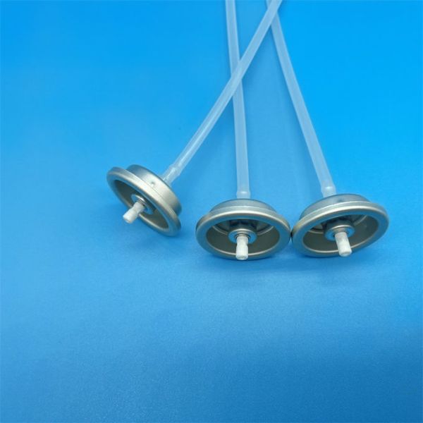 Event & Film-Grade Instant Snow Spray with High-Volume and Realistic Winter Effects

