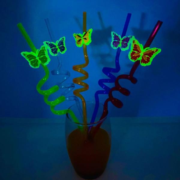 Glow-in-The-Dark Animal Cartoon Creative Straw Stickers for Personalized Cross-Border