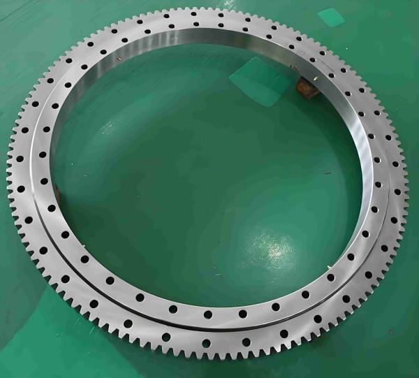 Crossed Cylindrical Roller Tower Crane Slewing Ring Bearing Swing Gear