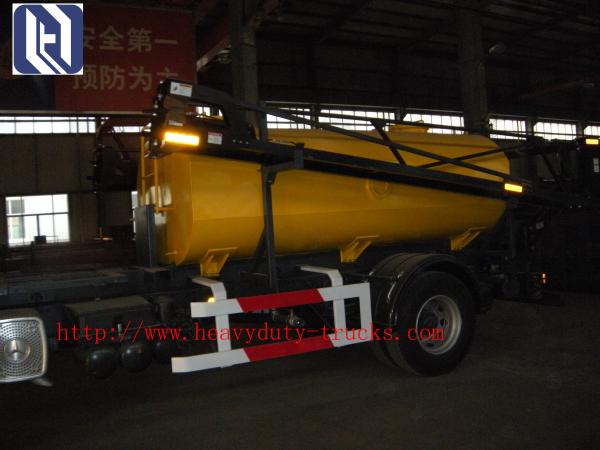 2017 New Howo7 10 Cbm Sewage Suction Truck 6x4 10tires For Sanitary Sewer Cleaning and rear lifting cover