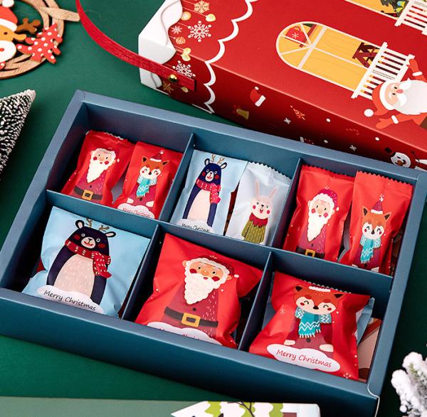 Kraft Paper Food Gift Paper Box , Christmas Decorative Gift Boxes With Window