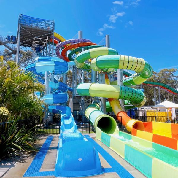 Commercial Water Park Equipment Ocean Style Medium Fiberglass Outdoor Water Playground Slide Spray Games