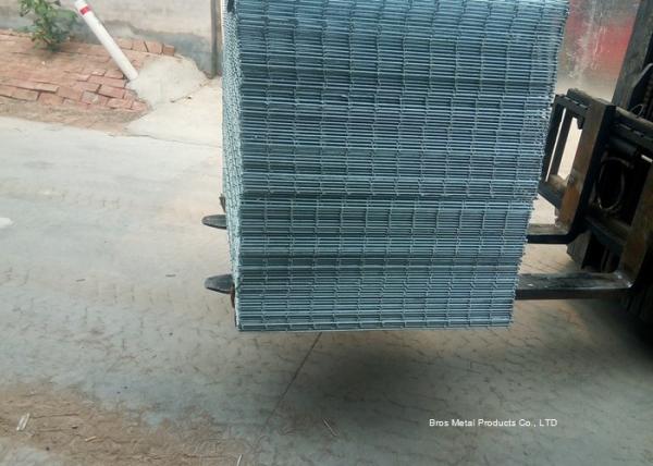 2x2 Welded Wire Mesh Panels Sheet For Construction , Low Carbon Steel Materials