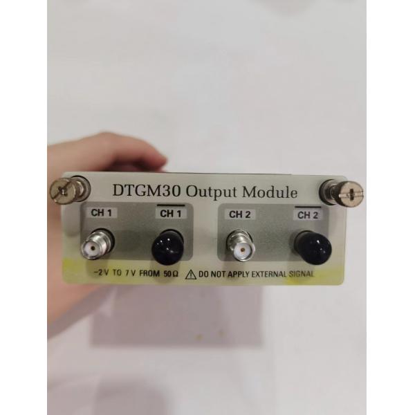 Выходной модуль Tektronix DTGM30 для генератора времени передачи данных проверен в полных условиях работы