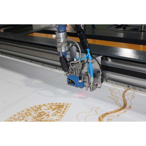 XY Gluer Gluejet 200-220℃ Température de colle 2-3Kg/h Sortie de colle Machine industrielle de colle thermofusible