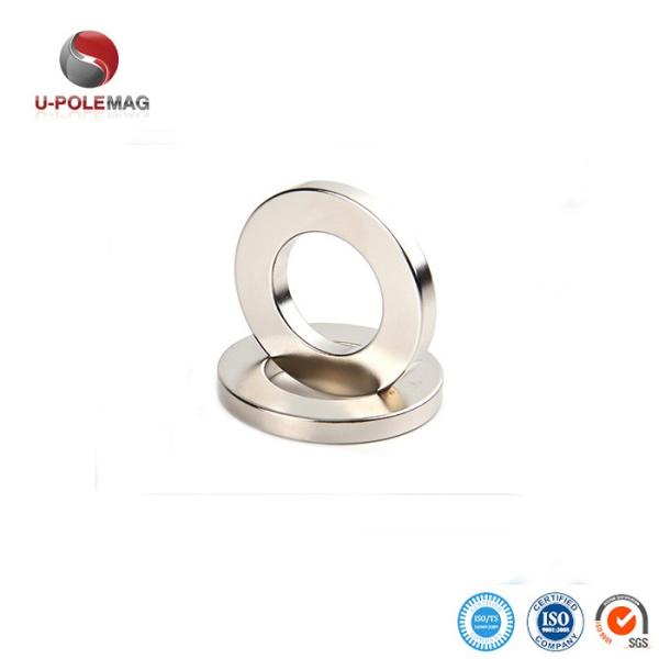 Disco composto de contas magnéticas personalizadas para educação