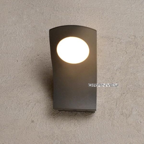 Warm White Aluminum Housing LED Outdoor Wall Lights For Houses Garden Pathway