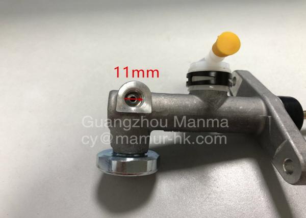 ISUZU Clutch Master Cylinder For NKR JAC 1040 8-98117645-0