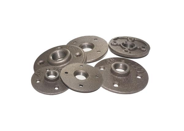 BSP Standard 3 4 In Black Malleable Iron Threaded Floor Flange Banded Shape