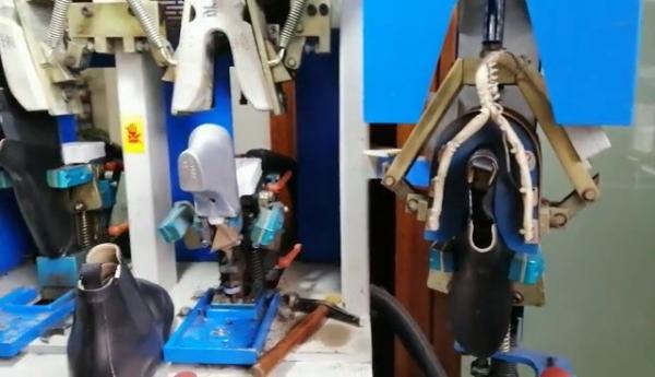 自動 高速 靴 鋳造 機 後ろのヒール 鋳造 と 形付け