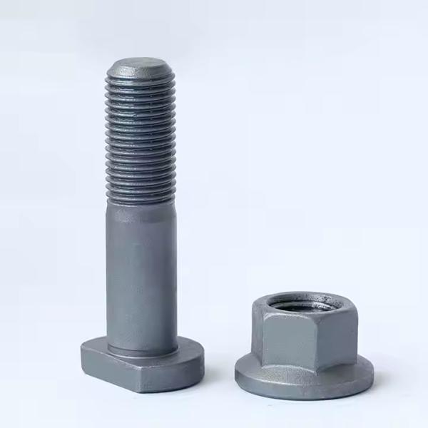 D Type Truck Wheel Bolt M22x1.5 With 40Cr/35CrMo Materials 32mm Diameter Head