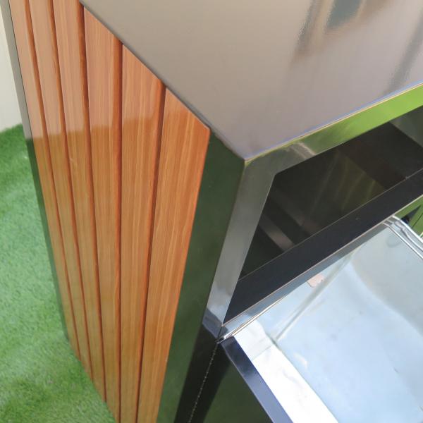 Do fornecedor exterior do escaninho de desperdício da madeira do metal da mobília de Pation do escaninho de reciclagem de 3 compartimentos venda por atacado de aço do balde do lixo