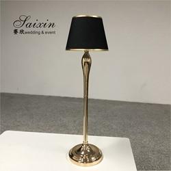 Estande de flores de metal alto casamento com sombra de lâmpada de esmeralda para decoração do evento 100cm