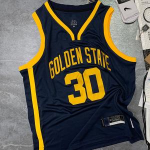 Polyester 100% noir de débardeur de basket-ball de cari de 30 NBA