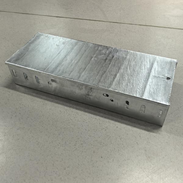 Wall Mounted Underground 50mm Galvanised Cable Tray Hot Dip Zinc Plating OEM