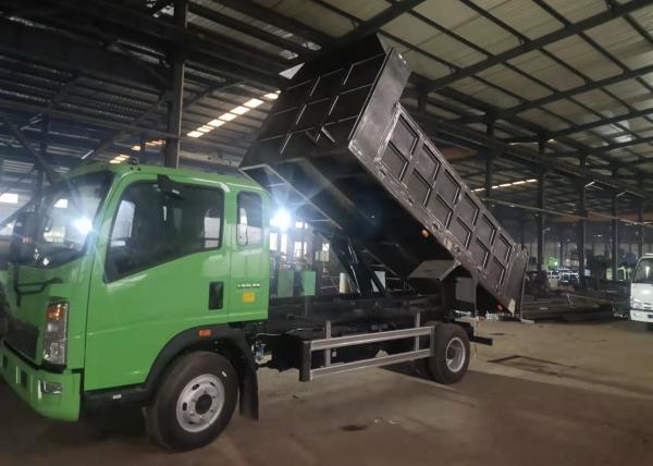 Acier de haute résistance vert de Tipper Dump Truck Howo 116hp