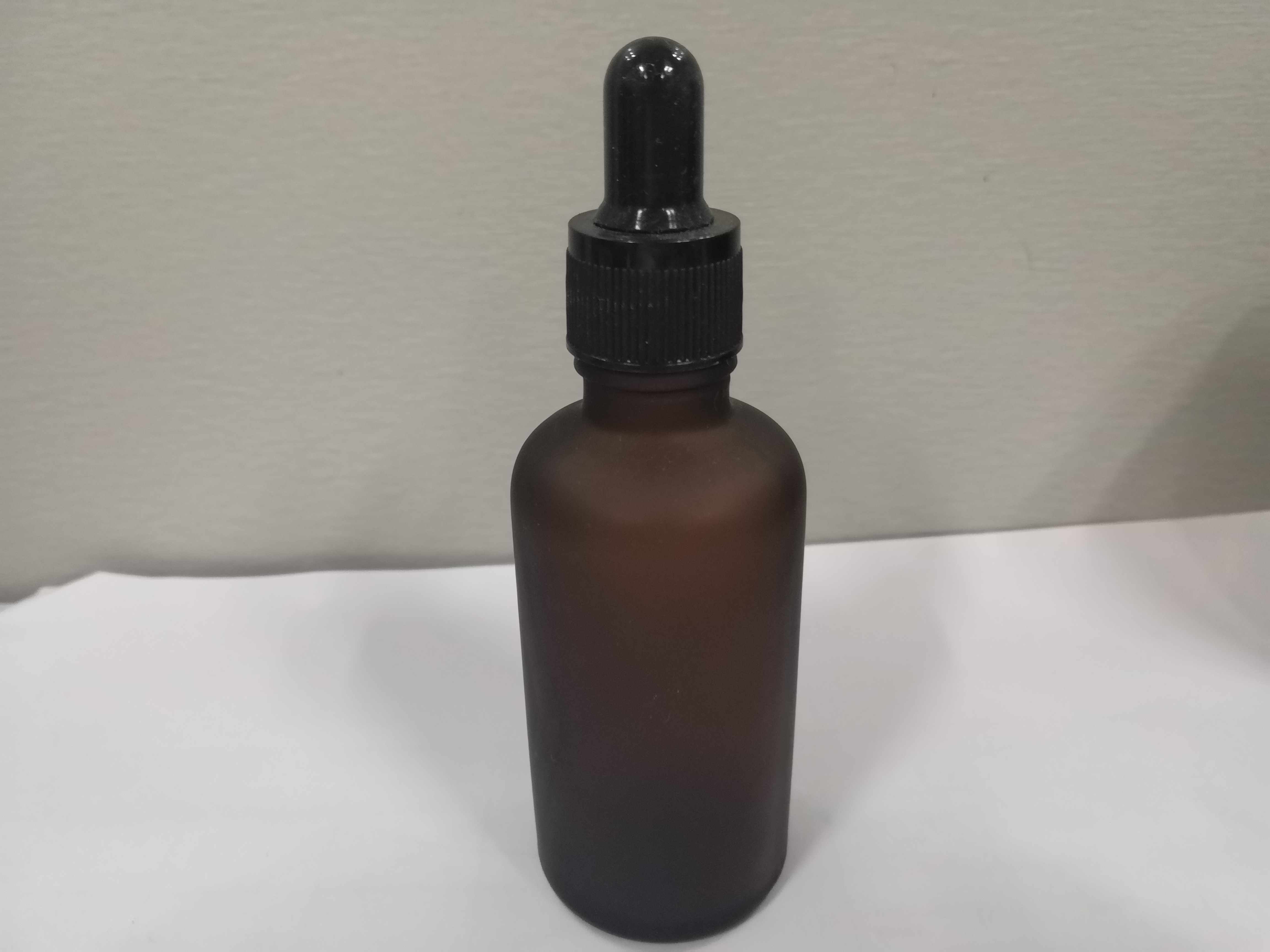бутылка капельницы круга 5ml-100ml стеклянная янтарная, бутылка капельницы эфирного масла подгоняла логотип