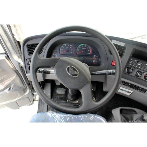 Stock Used SinoTRUK Hauman Heavy Truck Special Truck Head 4*2 6*4 Traction Truck CHG LNG
