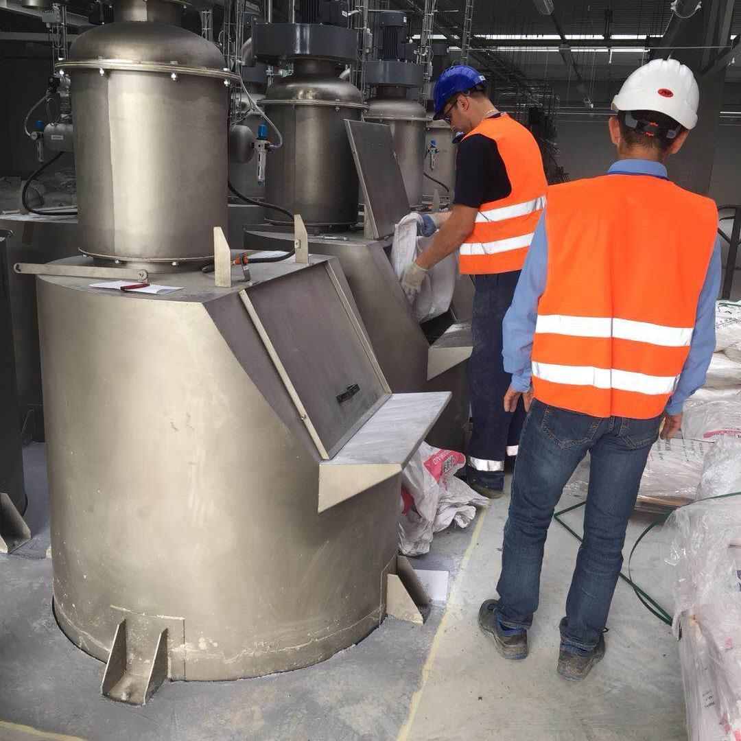 Automatic Material Feeding System Accurate Weighing 5000kg/h For Plastic Compounding