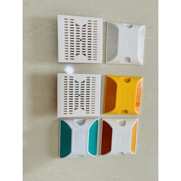 SLDD6 Beijing Roadsafe Tachas Cat Eye Reflective Road Studs ABS Plastic Reflectors Pavement Highway Markers Competitive Road Stud Marker