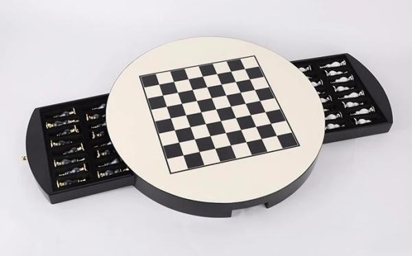 Home Decoration Pakistan Funny Decorative Chess Board
