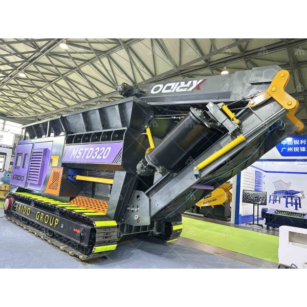 40 Tons Per Hour Crawler Mobile Shredder with Stainless Steel Components and CE ISO TUV Certification