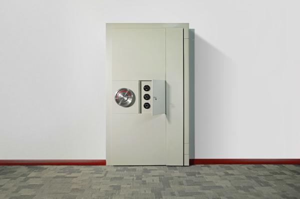 High Security 2400mm Height 1500mm Width Steel Vault Door For Museums
