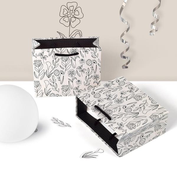 Wedding Gift Bag Small Medium And Large Simple White Card Birthday Gift Paper Handbag