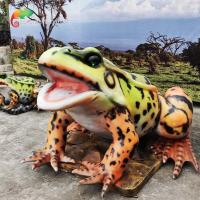 Vida de animais Animatronic realística da decoração da paisagem - oposição da água da rã do tamanho
