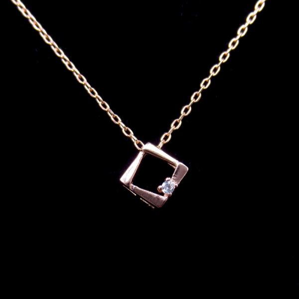 Fashionable Heart Shaped Necklace , 925 Sterling Silver Pearl Necklace