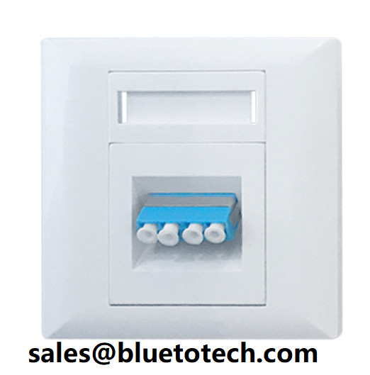 Планшайба волокна коробки держателя стены переходника FTTH квадрацикла LC