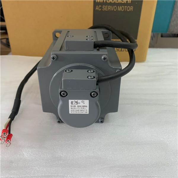 AC Mitsubishi HA-FF63 Industrial Servo Motor 600W 3000R/Min